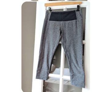 Mondetta Crop Work Out Leggings SZ S Grey